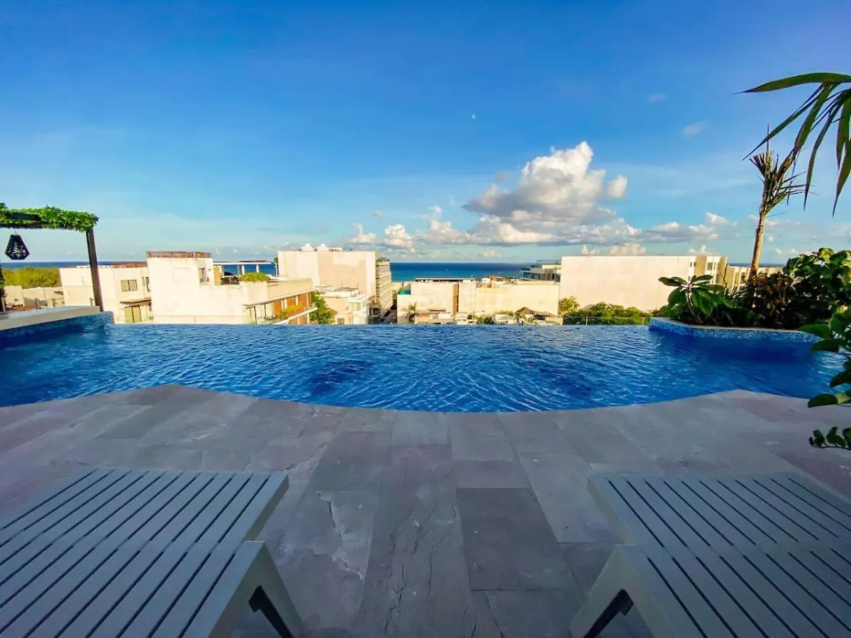 Elegant Studio Downtown With Pool Gym Steps To Beach Playa del Carmen Apartment
