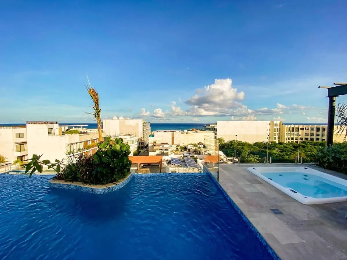 Elegant Studio Downtown With Pool Gym Steps To Beach Playa del Carmen Apartment
