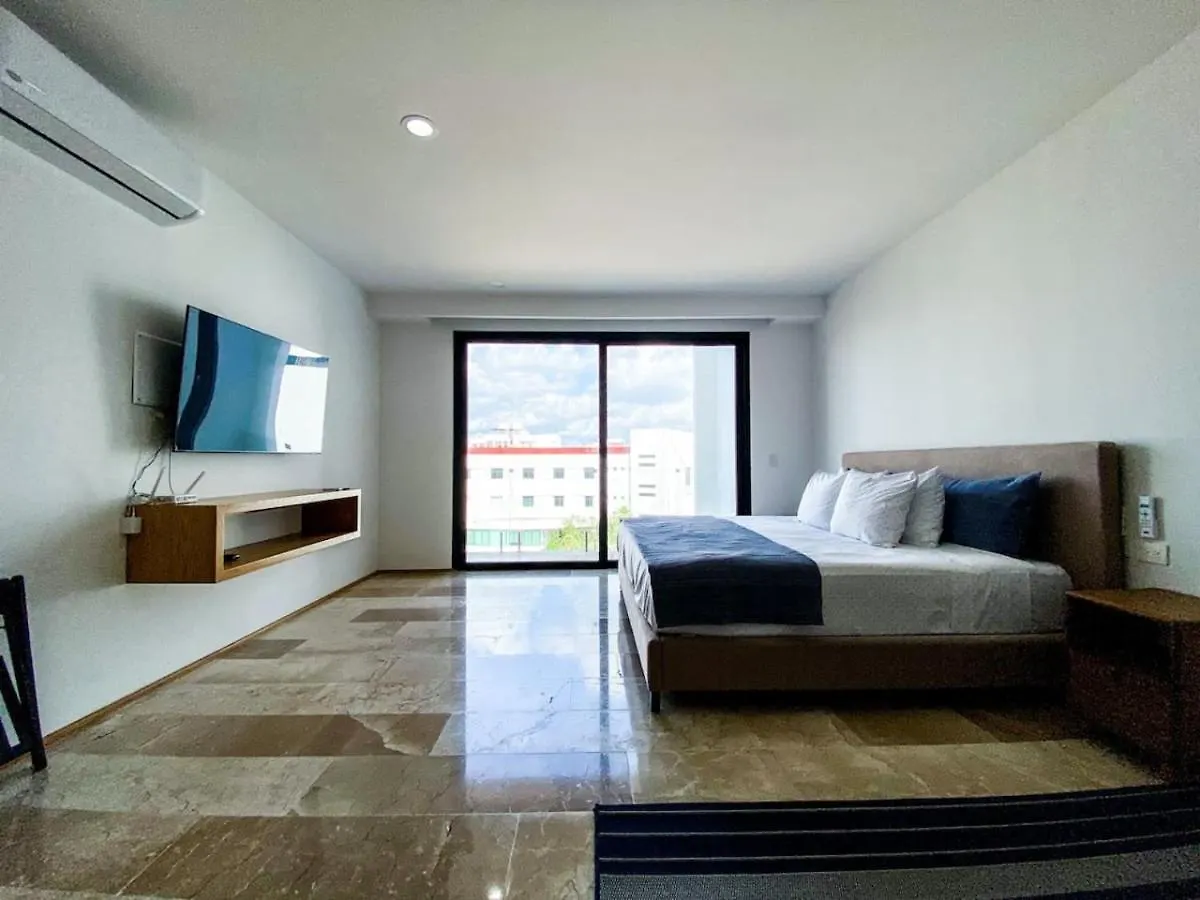 Elegant Studio Downtown With Pool Gym Steps To Beach Playa del Carmen Apartment